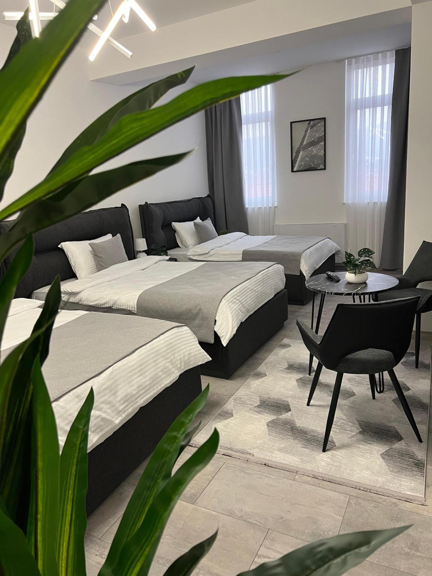 Hotel Le Manoir 戈斯蒂瓦尔 外观 照片